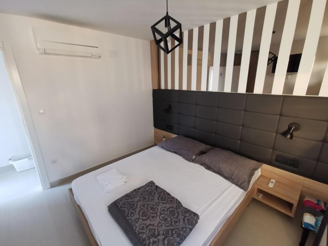 Elizabeta Deluxe Rooms Биоград-на-Мору Экстерьер фото
