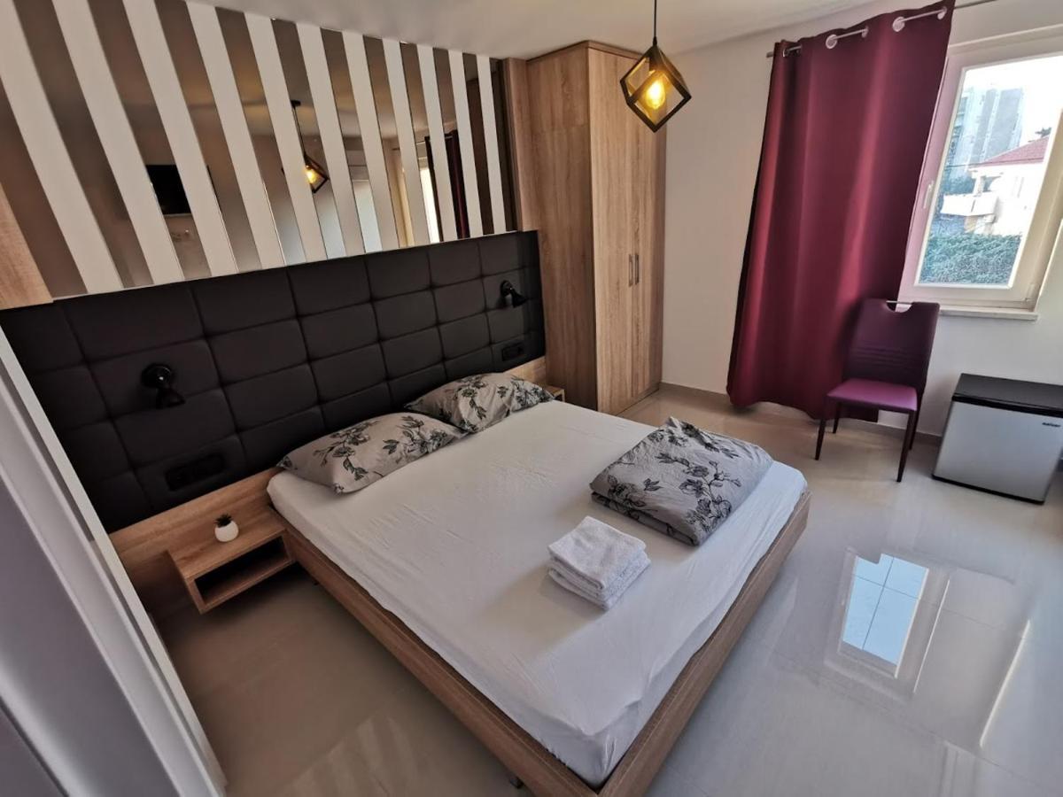 Elizabeta Deluxe Rooms Биоград-на-Мору Экстерьер фото