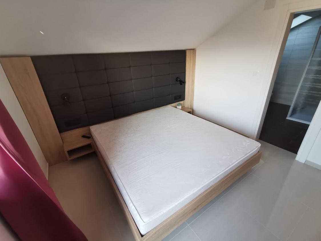 Elizabeta Deluxe Rooms Биоград-на-Мору Экстерьер фото